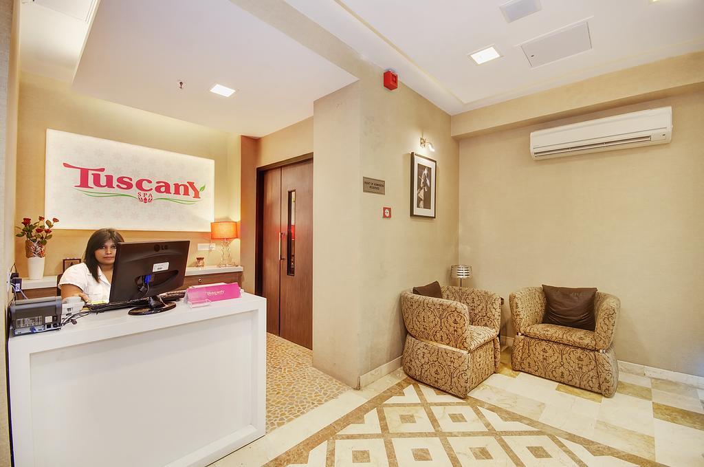 Palm Spring A Boutique Hotel New Delhi Exteriör bild