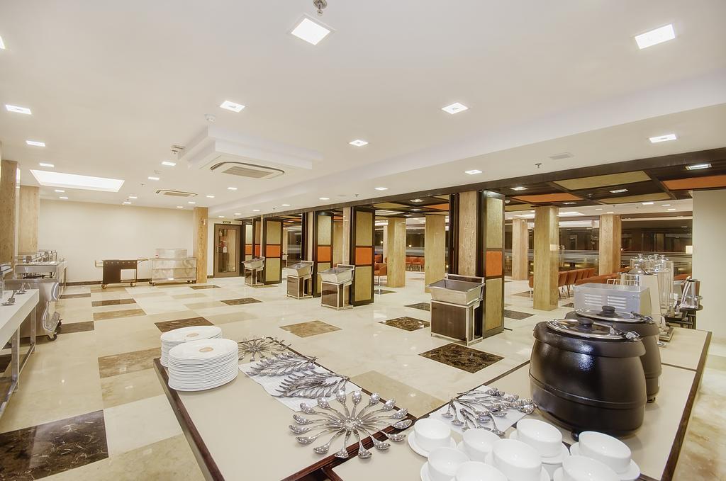 Palm Spring A Boutique Hotel New Delhi Exteriör bild
