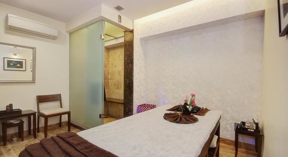 Palm Spring A Boutique Hotel New Delhi Exteriör bild